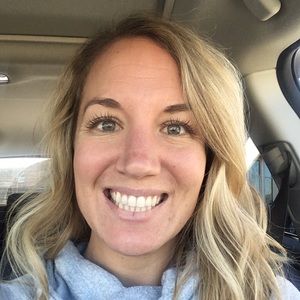 Meet your Posher, Deborah